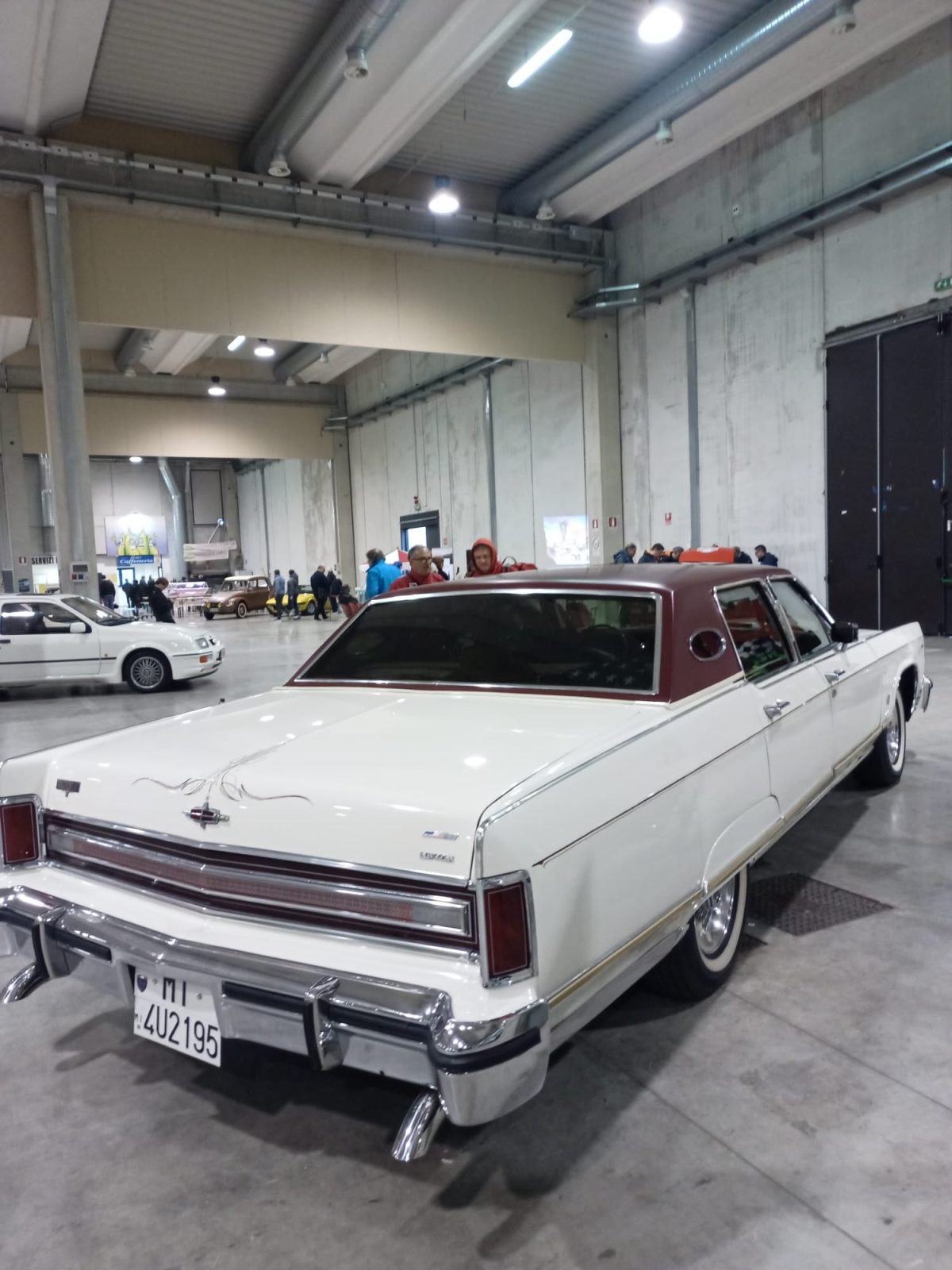 Lincoln Continental (1977) foto 2