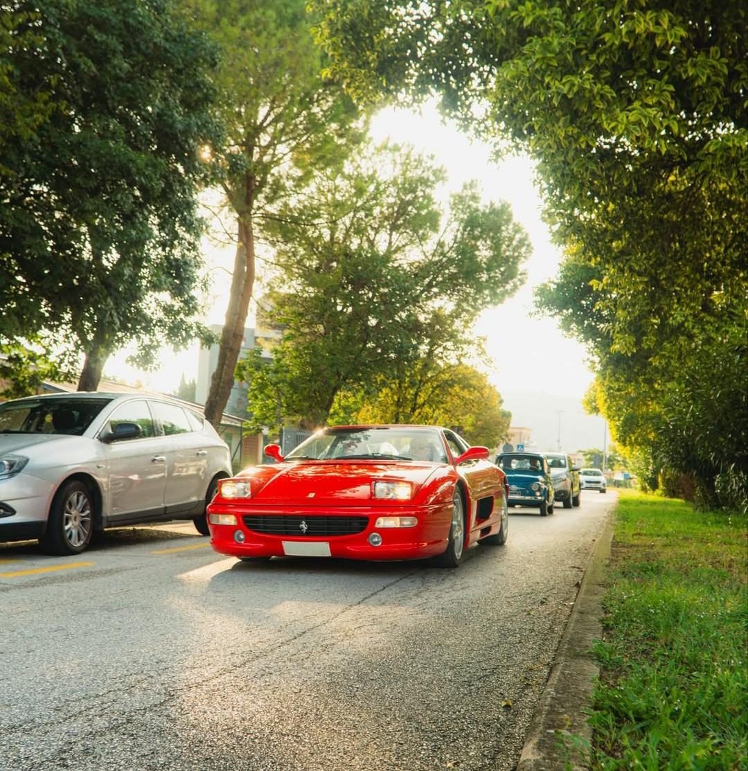 Ferrari F355 (1996) foto 4