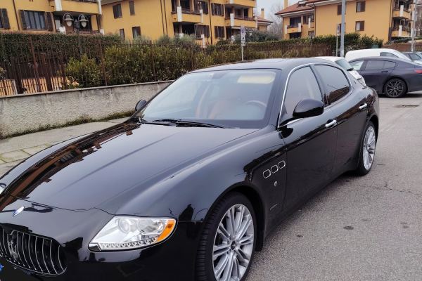 Maserati Quattroporte M139 v8 4.7